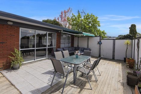 Photo of property in 6 Carlton Crescent, Te Kamo, Whangarei, 0112