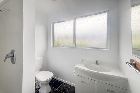 Photo of property in 2/404 Gloucester Street, Taradale, Napier, 4112