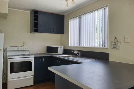 Photo of property in 1/9 Gemstone Drive, Birchville, Upper Hutt, 5018