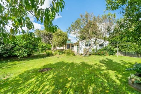 Photo of property in 4 Davis Crescent, Elderslea, Upper Hutt, 5018