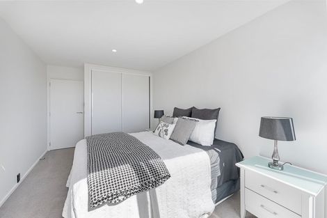 Photo of property in 2/80 Mccormacks Bay Road, Mount Pleasant, Christchurch, 8081