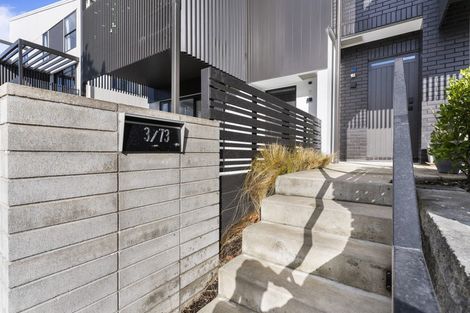 Photo of property in 3/73 Hobsonville Point Road, Hobsonville, Auckland, 0616