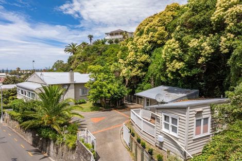 Photo of property in 10 Milton Road, Bluff Hill, Napier, 4110