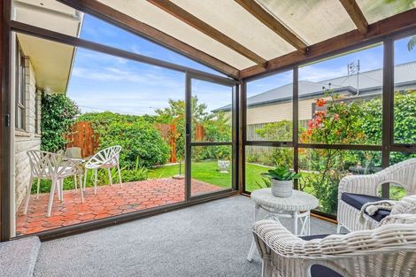 Photo of property in 2/81 Union Street, New Brighton, Christchurch, 8061