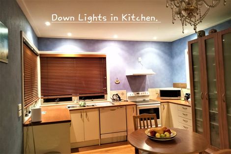 Photo of property in 11 Darlington Street, Ngatea, 3503