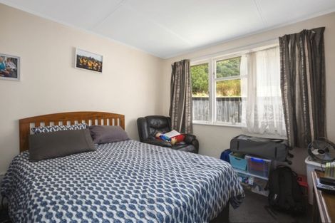 Photo of property in 55 Jillett Street, Titahi Bay, Porirua, 5022