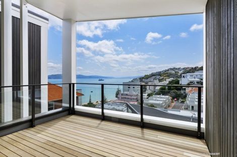 Photo of property in 3/18 Oriental Terrace, Oriental Bay, Wellington, 6011