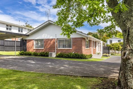 Photo of property in 2/21 Gowing Drive, Meadowbank, Auckland, 1072