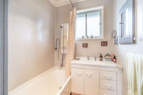 Photo of property in 4 Kiwi Street, East Gore, Gore, 9710