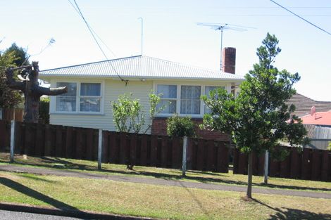 Photo of property in 5 Brains Road, Kelston, Auckland, 0602