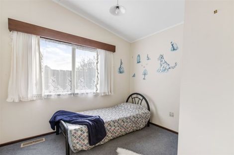 Photo of property in 29 Black Rock Road, Newlands, Wellington, 6037