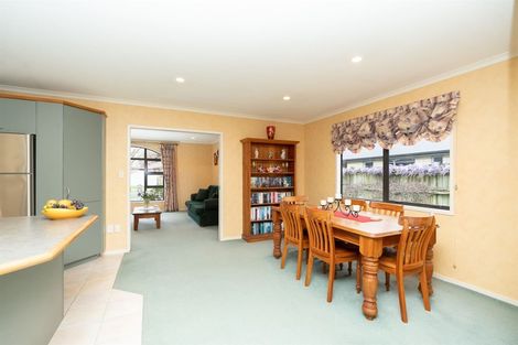 Photo of property in 3 Lockhart Place, Rototuna, Hamilton, 3210