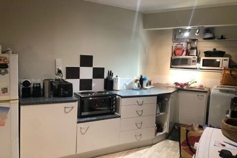 Photo of property in 3 Clementine Way, Crofton Downs, Wellington, 6035