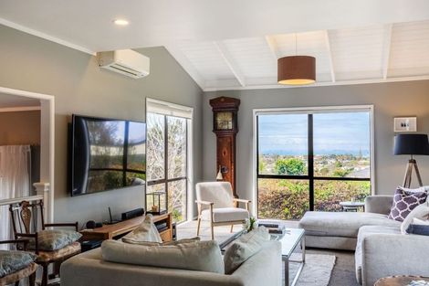 Photo of property in 15 Moorgreen Heights, Torbay, Auckland, 0630