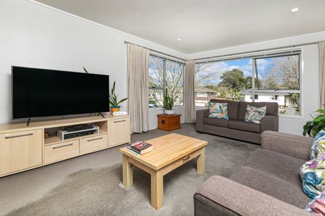 Photo of property in 36 Chilcott Road, Henderson, Auckland, 0612