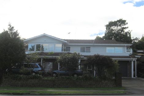 Photo of property in 154 Aviemore Drive, Highland Park, Auckland, 2010