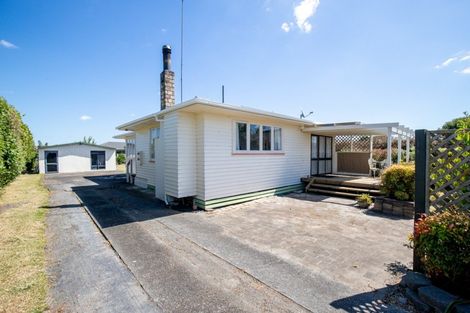 Photo of property in 33 Hayward Road, Ngatea, 3503