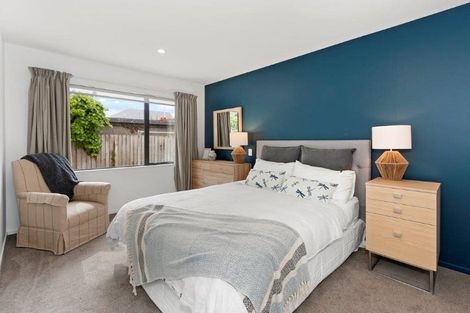 Photo of property in 4/129 Aikmans Road, Merivale, Christchurch, 8014