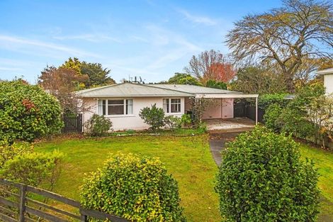 Photo of property in 20 Kent Crescent, Awapuni, Palmerston North, 4412