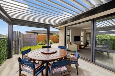 Photo of property in 14 Materawaho Way, Pyes Pa, Tauranga, 3112