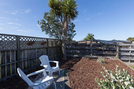 Photo of property in 25 Tiromoana Crescent, Bell Block, New Plymouth, 4312