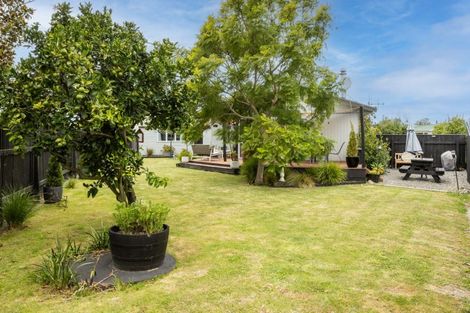 Photo of property in 11 Waterworth Avenue, Onekawa, Napier, 4110