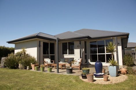 Photo of property in 11 Clutha Street, Awatoto, Napier, 4110