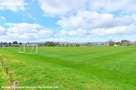 Photo of property in 7 Te Aparangi Crescent, Papakura, 2582