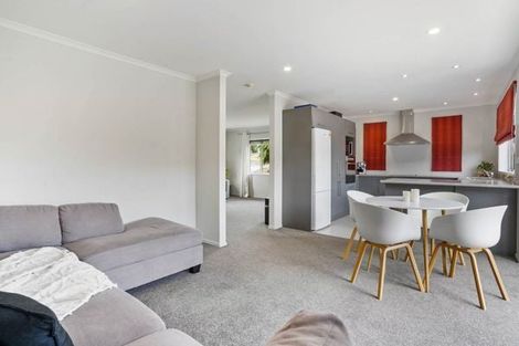 Photo of property in 16 Moira Drive, Tuakau, 2121