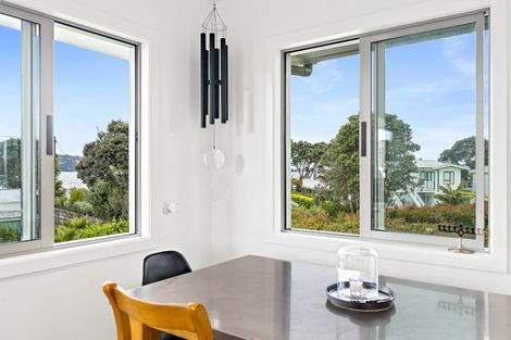 Photo of property in 48 Harbour View Road, Point Wells, Warkworth, 0986