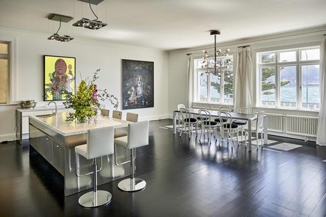 Photo of property in Orient Flats, 348 Oriental Parade, Oriental Bay, Wellington, 6011