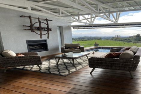 Photo of property in 196 Williams Road North, Pyes Pa, Tauranga, 3173