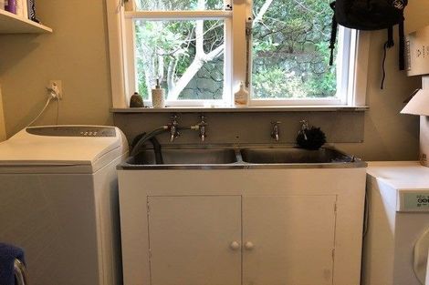 Photo of property in 60 Orangi Kaupapa Road, Northland, Wellington, 6012