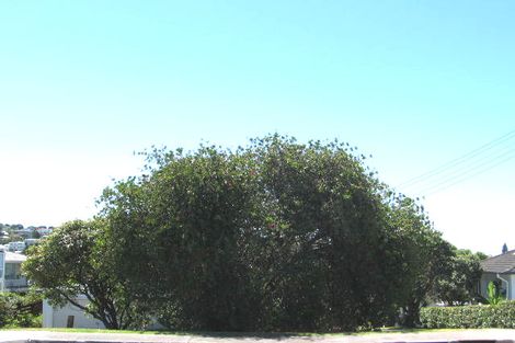 Photo of property in 1/45 East Coast Road, Milford, Auckland, 0620