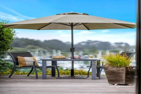 Photo of property in 81 Pine Harbour Parade, Beachlands, Auckland, 2018