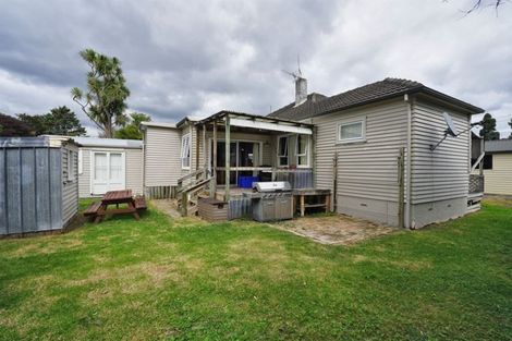 Photo of property in 2 Casey Avenue, Fairfield, Hamilton, 3214
