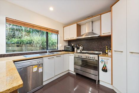 Photo of property in 6 Virginia Street, Henderson, Auckland, 0612