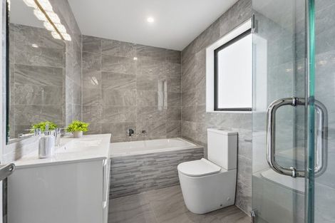 Photo of property in 9 Pihoihoi Place, Hobsonville, Auckland, 0616