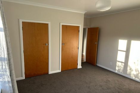 Photo of property in 5 Larsen Crescent, Tawa, Wellington, 5028