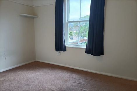 Photo of property in 17 Roy Street, Newtown, Wellington, 6021