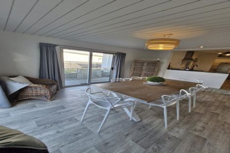 Photo of property in 716a Papamoa Beach Road, Papamoa Beach, Papamoa, 3118