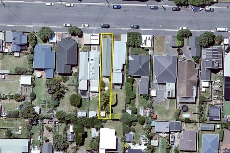 Photo of property in 18 Apu Crescent, Lyall Bay, Wellington, 6022