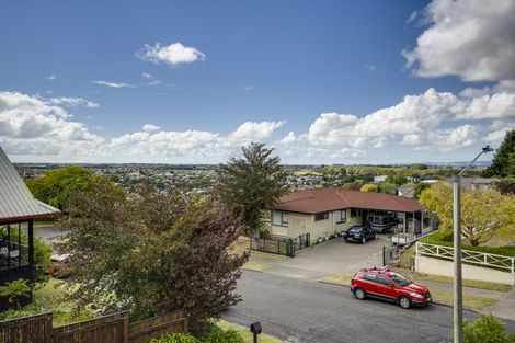 Photo of property in 76a Churchill Drive, Taradale, Napier, 4112