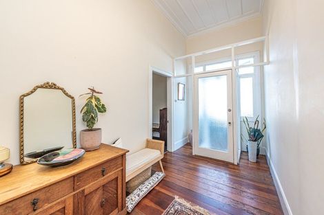 Photo of property in 6 Liverpool Street, Whanganui, 4500