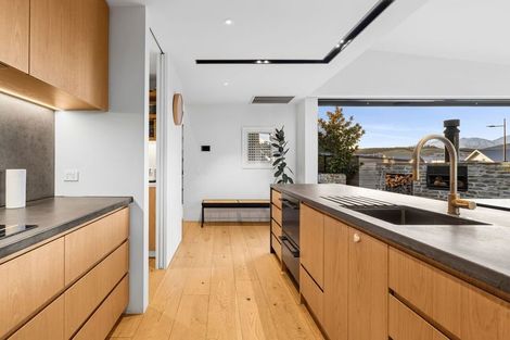 Photo of property in 37 Mount Nicholas Avenue, Wanaka, 9305