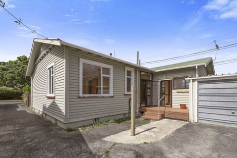 Photo of property in 51 Brook Street, Waterloo, Lower Hutt, 5011