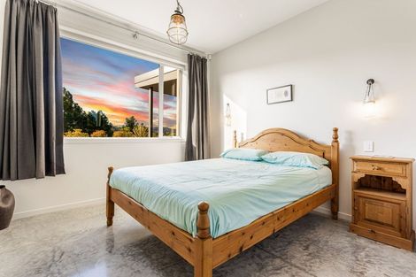 Photo of property in 75 Riverhead Point Drive, Riverhead, 0820