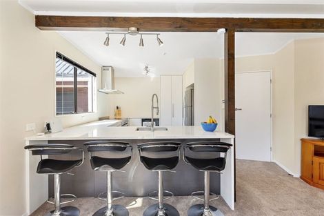 Photo of property in 19 Observatory Close, Whitby, Porirua, 5024