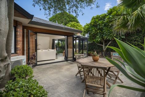 Photo of property in 312b Oceanbeach Road, Mount Maunganui, 3116