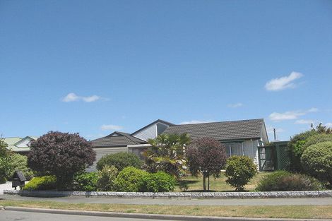 Photo of property in 29 Rue De La Mare, Parklands, Christchurch, 8083